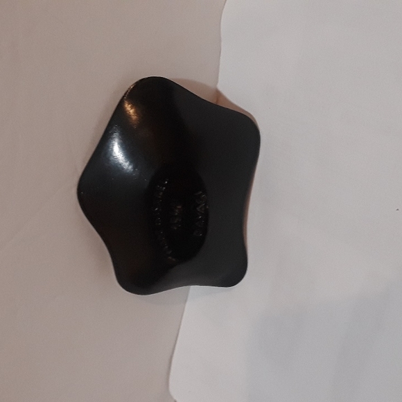 c BEAUTIFUL DAYAGI MID CENTURY RED GOLD ENAMEL 1544 ASHTRAY MADE IN ISRAEL - Picture 6 of 7